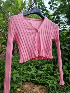 Fitted Strachable Crop Top