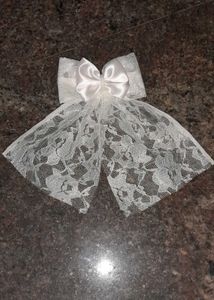 White Color Netted Bow Satin Clip