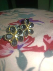 Flower Stud Earrings