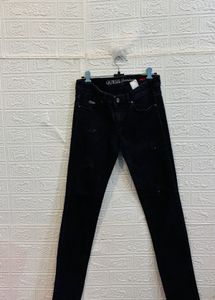 🇺🇸Guess Imported Black Jeans