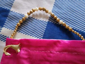 1 Embroidered Potli Bag🤩🤩❤️