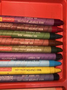 Wax Crayons Set