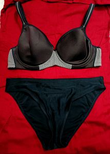 🇳🇿💫💗 Imported Stuff Black Bra Penty Set