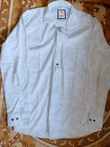 slim fit shirt