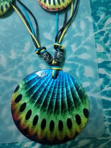 Brand New Shell Jewellery Set