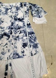 Tie-Dye Layered  Abaya With Dupatta.Size 44.