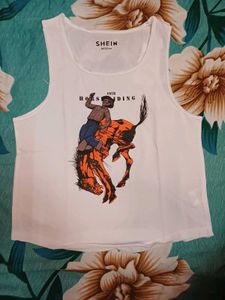 Shein Sleeveless Graphic Front Print Curved  Top