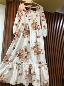 ZARA FLORAL DRESS 🧸🌷