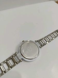 Offer 🔥Titan Watch For Girls ( Original)