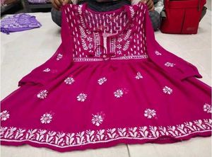 Georgette Chikankari Short Gown 👗