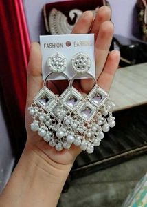Pearl Drop Earrings