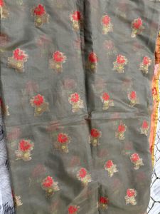 Zari Grey Saree