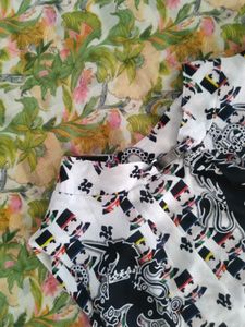 Graphic Print Women Top