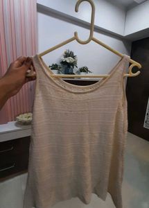 White Sleevless Cute Top
