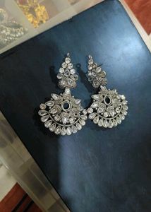 earings