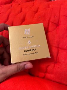 MyGlamm Super Serum Compact