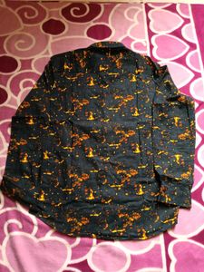 L Size Shirt.