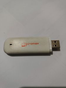 Micromax MMX353G 3G USB modem data card (White)
