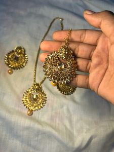 Gold Indian Jewelry Set