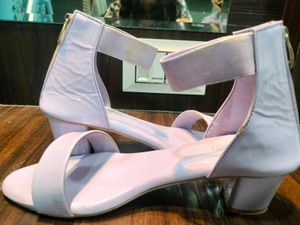 ♥️Twin Toes Open Toe Block Heels With Ankle Loop ♥
