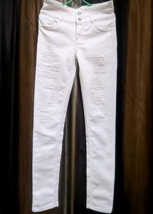 Women&#39;s Stylish High Waisted Damage Jeans (White)
