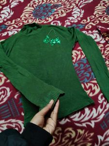 Beautiful Green Turtle Neck Sweater