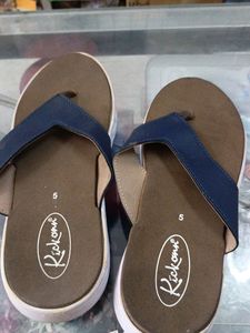 Kickonn Brown Color Slippers