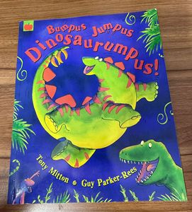 Children&#39;s Book Bundle - 8 Titles