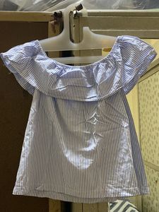 Offshoulder Top SIZE EUR=38