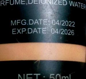 HUDA BEAUTY NC30 spf 15 Foundation