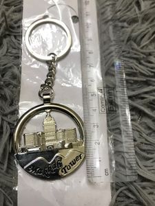 Silver Metal Keychain for Gifting