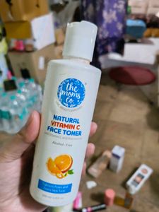 The Moms Co. Natural Vitamin C Face Serum