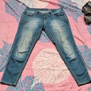 People Relaxed Fit Jeans