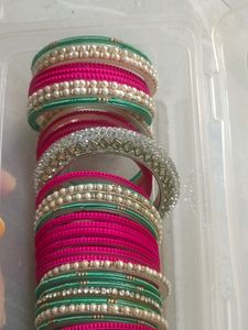 White Green Pink Combination Bohut Achcha H