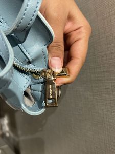 Sling bag
