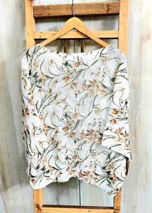 Offwhite Printed Baggi Sweater Free Size