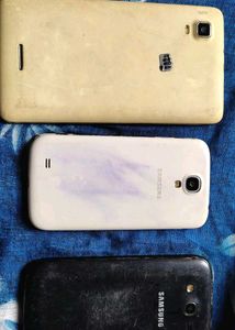 Used Smartphones - For Parts or Repair