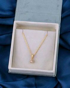 Combo Set Of 4 Twinkling Necklace Pendant Chains..