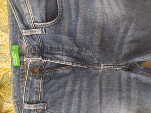 Branded Jean In 32 Waist