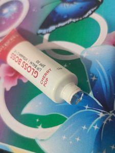 Dot &amp; Key Lip Balm