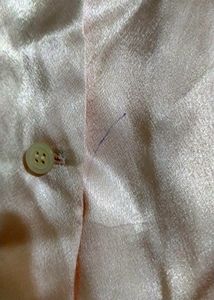A Beautiful Satin Shirt👕💗(for Women )