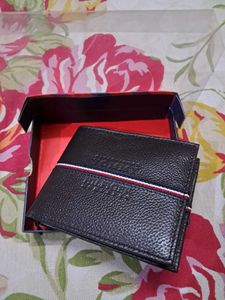 Tommy Hilfiger Men's Wallet (New)