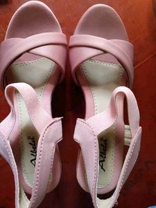 Heels 👠