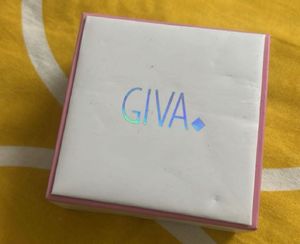 GIVA Stud Earrings - 925 Hallmarked