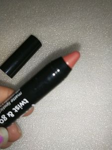 Plum Lip Crayon -crimson Side