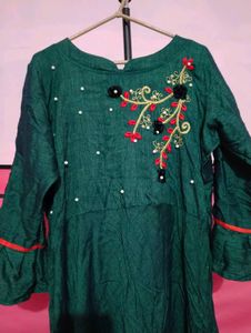 Embroidered Green Kurta
