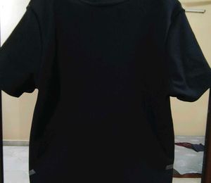 Black Solid  Tshirt