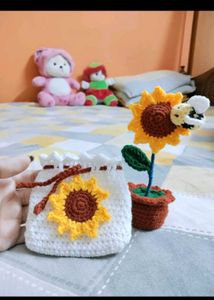 Crochet Sunflower Pot And Pohch ✨🌻