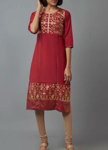Aurelia Kurti