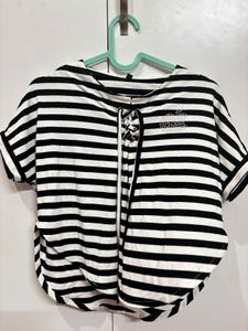 Black &white Top